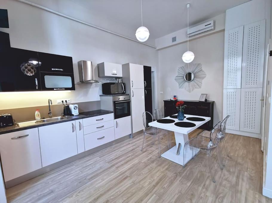 בודפשט Luxury Apartment Near Astoria With Ac מראה חיצוני תמונה